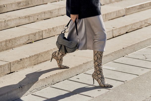 Тренд зимы 2020: женские сапоги под змею